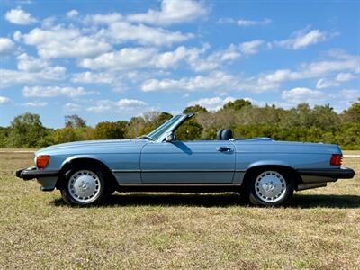 1989 Mercedes-Benz 560 SL   - Photo 8 - Boca Raton, FL 33432