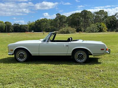 1971 Mercedes Benz 280SL SL   - Photo 9 - Boca Raton, FL 33432