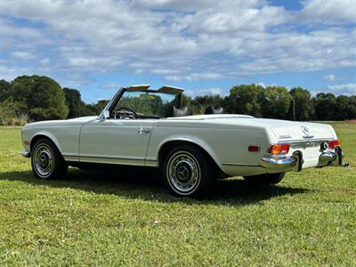 1971 Mercedes Benz 280SL SL   - Photo 11 - Boca Raton, FL 33432