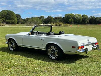 1971 Mercedes Benz 280SL SL   - Photo 10 - Boca Raton, FL 33432