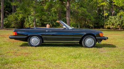 1986 Mercedes-Benz 560 SL   - Photo 17 - Boca Raton, FL 33432