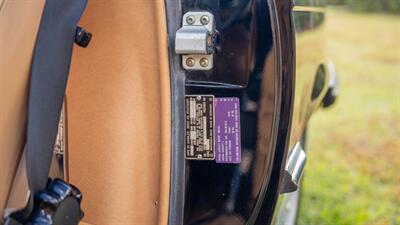 1986 Mercedes-Benz 560 SL   - Photo 32 - Boca Raton, FL 33432