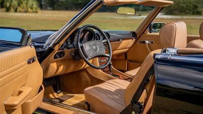 1986 Mercedes-Benz 560 SL   - Photo 20 - Boca Raton, FL 33432