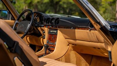 1986 Mercedes-Benz 560 SL   - Photo 25 - Boca Raton, FL 33432