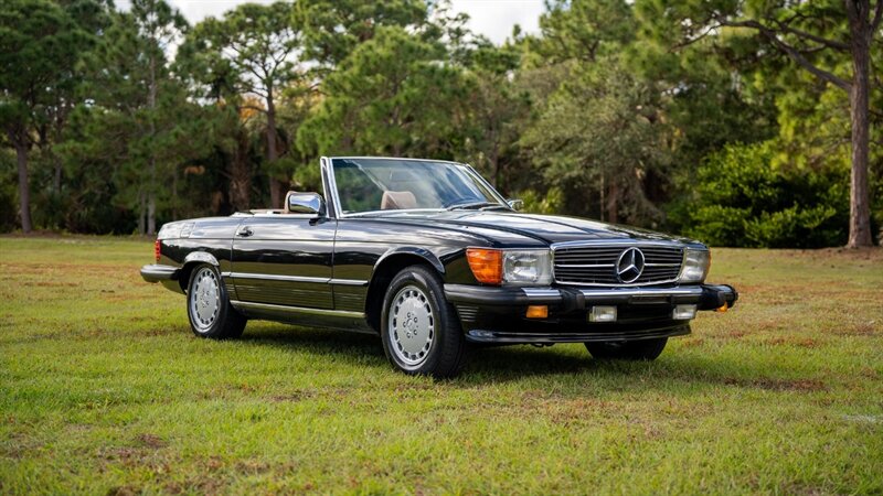 1986 Mercedes-Benz 560 SL   - Photo 1 - Boca Raton, FL 33432