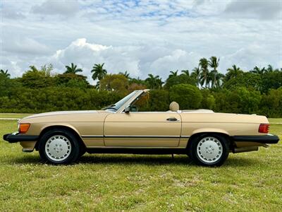 1988 Mercedes-Benz 560 SL   - Photo 6 - Boca Raton, FL 33432