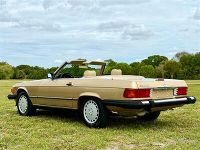1988 Mercedes-Benz 560 SL   - Photo 7 - Boca Raton, FL 33432