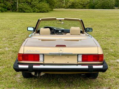 1988 Mercedes-Benz 560 SL   - Photo 9 - Boca Raton, FL 33432