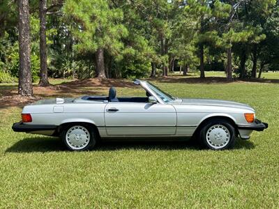 1986 Mercedes-Benz 560 SL   - Photo 3 - Boca Raton, FL 33432