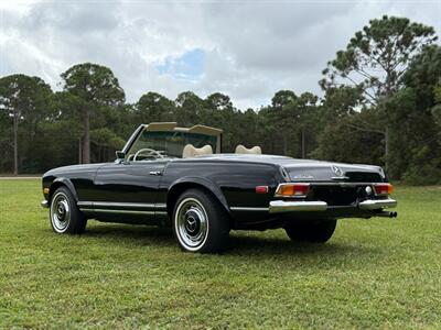 1970 Mercedes-Benz 280SL   - Photo 10 - Boca Raton, FL 33432