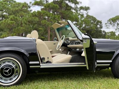 1970 Mercedes-Benz 280SL   - Photo 22 - Boca Raton, FL 33432
