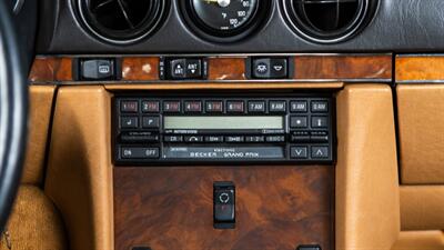1987 Mercedes-Benz 560 SL   - Photo 46 - Boca Raton, FL 33432