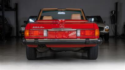 1987 Mercedes-Benz 560 SL   - Photo 15 - Boca Raton, FL 33432