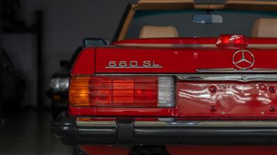 1987 Mercedes-Benz 560 SL   - Photo 33 - Boca Raton, FL 33432