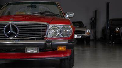 1987 Mercedes-Benz 560 SL   - Photo 21 - Boca Raton, FL 33432