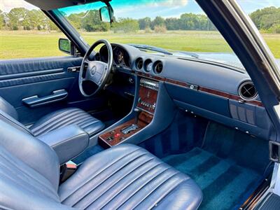 1987 Mercedes-Benz 560 SL   - Photo 35 - Boca Raton, FL 33432