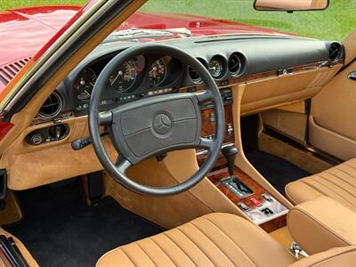 1988 Mercedes-Benz 560 SL   - Photo 17 - Boca Raton, FL 33432