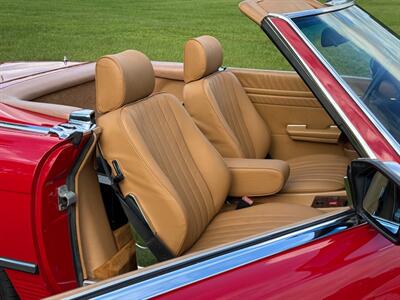 1988 Mercedes-Benz 560 SL   - Photo 27 - Boca Raton, FL 33432