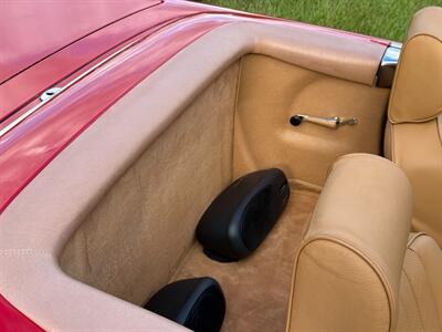1988 Mercedes-Benz 560 SL   - Photo 29 - Boca Raton, FL 33432