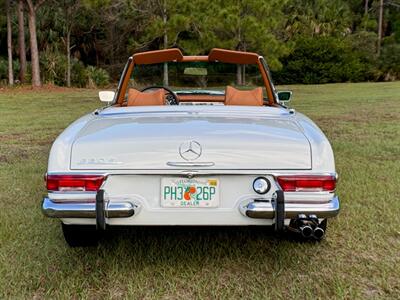 1969 Mercedes Benz 280SL SL   - Photo 11 - Boca Raton, FL 33432