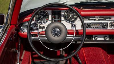 1969 Mercedes Benz 280SL SL   - Photo 19 - Boca Raton, FL 33432