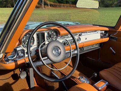 1969 Mercedes Benz 280SL SL   - Photo 20 - Boca Raton, FL 33432