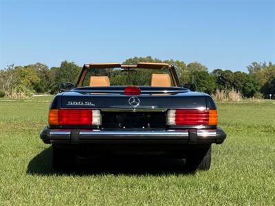 1986 Mercedes-Benz 560 SL - Photo 8 - Boca Raton, FL 33432
