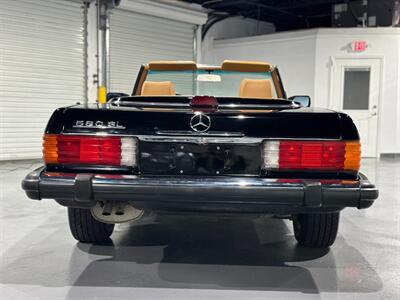 1986 Mercedes-Benz 560 SL   - Photo 11 - Boca Raton, FL 33432