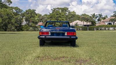 1988 Mercedes-Benz 560 SL   - Photo 12 - Boca Raton, FL 33432