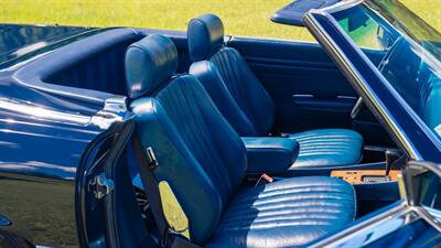 1988 Mercedes-Benz 560 SL   - Photo 27 - Boca Raton, FL 33432