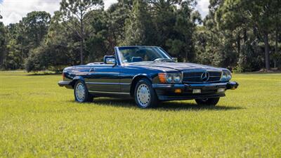 1988 Mercedes-Benz 560 SL   - Photo 2 - Boca Raton, FL 33432