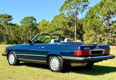 1988 Mercedes-Benz 560 SL   - Photo 8 - Boca Raton, FL 33432