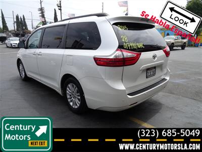 2015 Toyota Sienna XLE 8-Passenger   - Photo 5 - Los Angeles, CA 90033