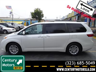 2015 Toyota Sienna XLE 8-Passenger   - Photo 4 - Los Angeles, CA 90033