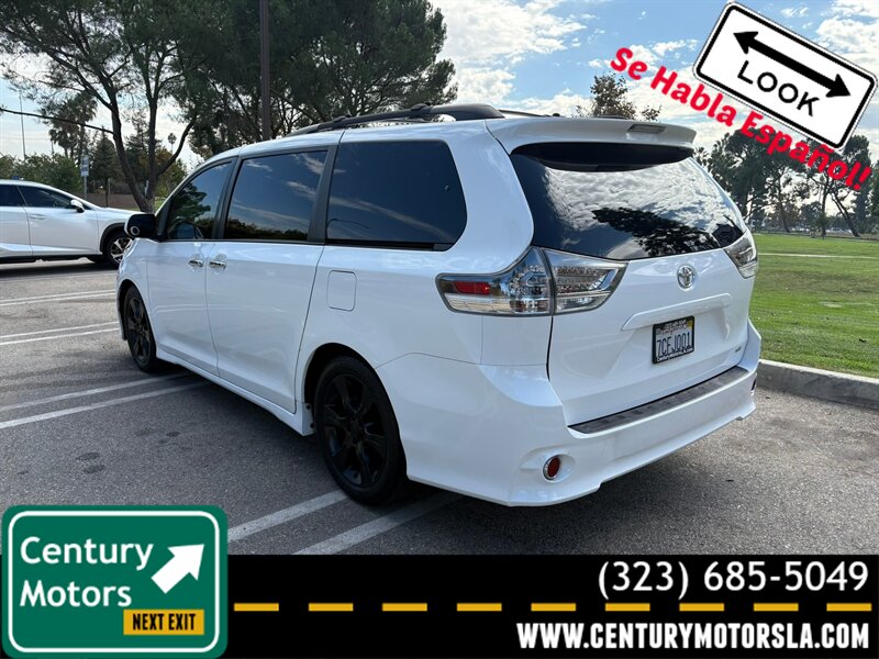 2013 Toyota Sienna SE 8-Passenger   - Photo 7 - Los Angeles, CA 90022