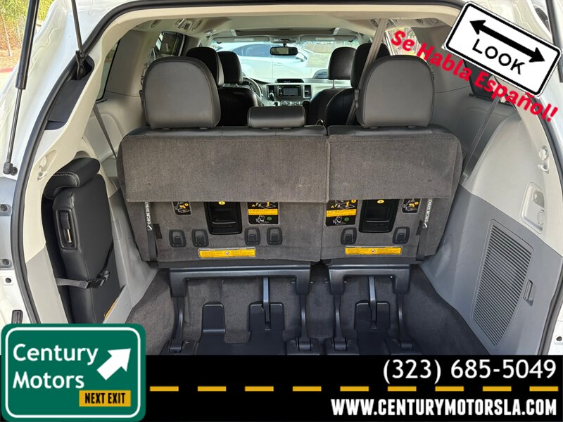 2013 Toyota Sienna SE 8-Passenger   - Photo 12 - Los Angeles, CA 90022