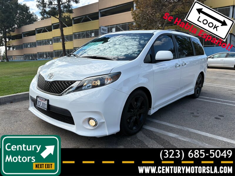 2013 Toyota Sienna SE 8-Passenger   - Photo 3 - Los Angeles, CA 90022