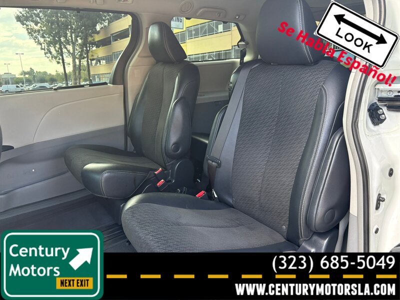 2013 Toyota Sienna SE 8-Passenger   - Photo 10 - Los Angeles, CA 90022