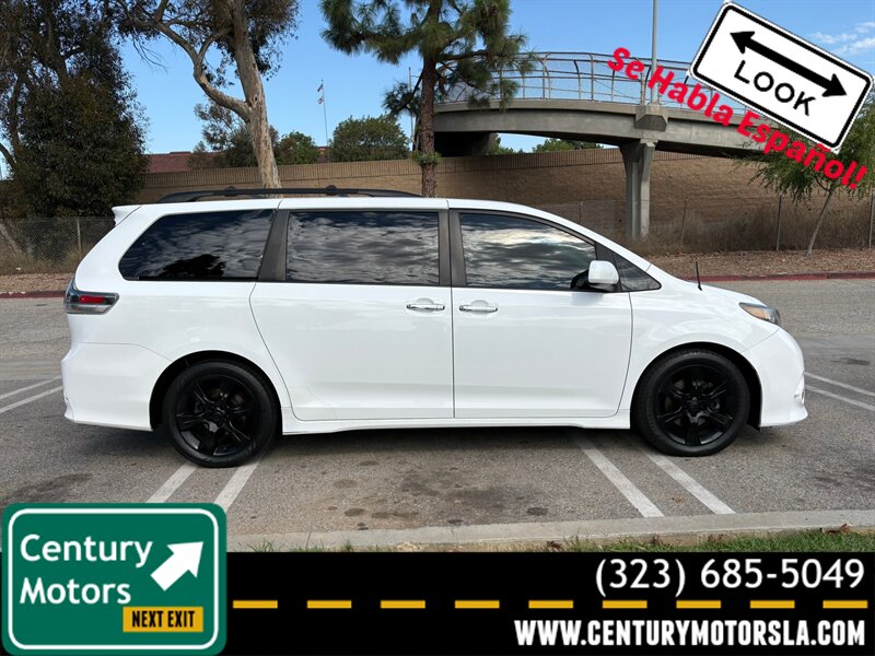 2013 Toyota Sienna SE 8-Passenger   - Photo 4 - Los Angeles, CA 90022