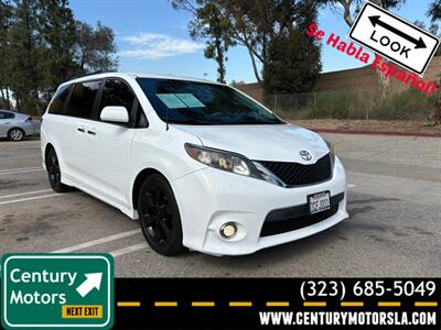 2013 Toyota Sienna SE 8-Passenger Minivan