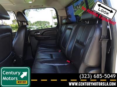 2007 GMC Sierra 1500 Denali   - Photo 11 - Los Angeles, CA 90022