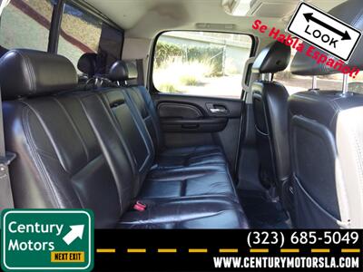 2007 GMC Sierra 1500 Denali   - Photo 12 - Los Angeles, CA 90022