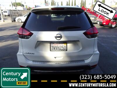 2017 Nissan Rogue S   - Photo 6 - Los Angeles, CA 90033