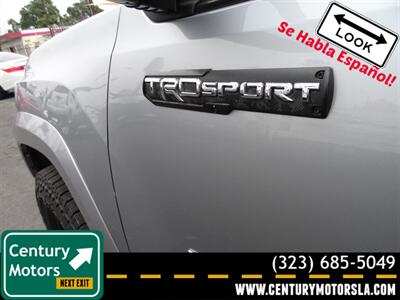 2019 Toyota Tacoma TRD Off-Road   - Photo 15 - Los Angeles, CA 90022
