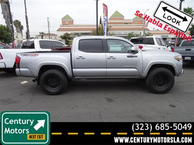 2019 Toyota Tacoma TRD Off-Road   - Photo 9 - Los Angeles, CA 90022