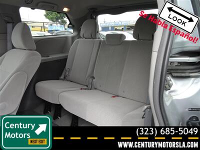 2015 Toyota Sienna LE 8-Passenger   - Photo 11 - Los Angeles, CA 90033