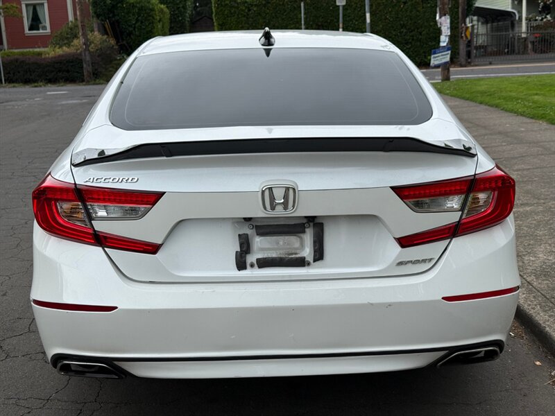 2021 Honda Accord Sport - Photo 5 - Portland, OR 97202