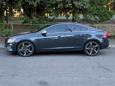 2015 Volvo S60 T6 R-Design Platinum - Photo 2 - Portland, OR 97202