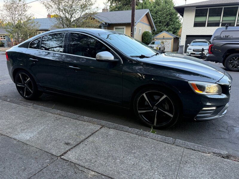2015 Volvo S60 T6 R-Design Platinum - Photo 6 - Portland, OR 97202