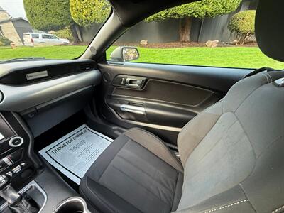 2019 Ford Mustang GT Premium   - Photo 12 - Portland, OR 97202